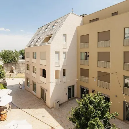 Vydrica With Balcony 아파트